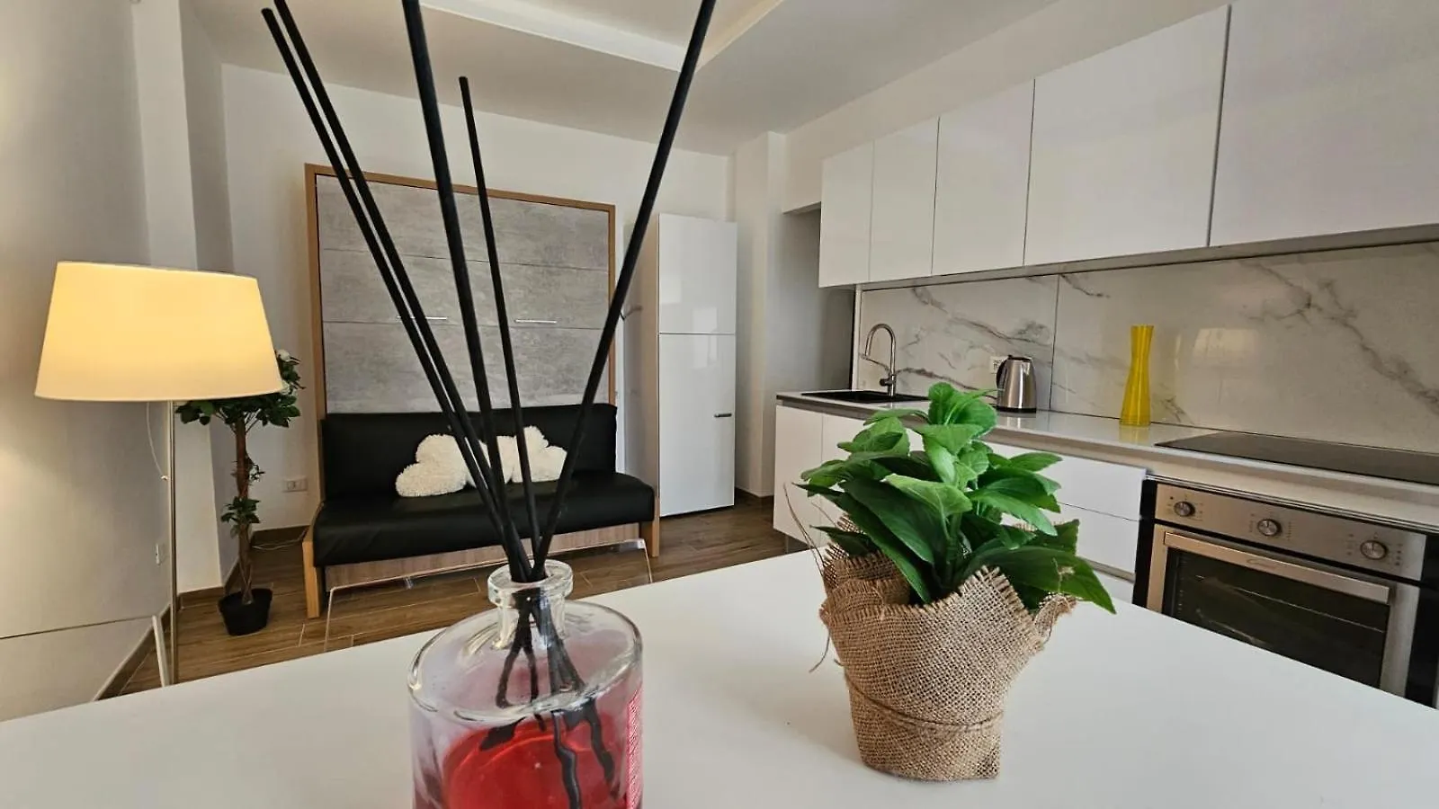 Apartment Casa Di Meg Appartamento A Milano Vicino Ai Navigli Italy