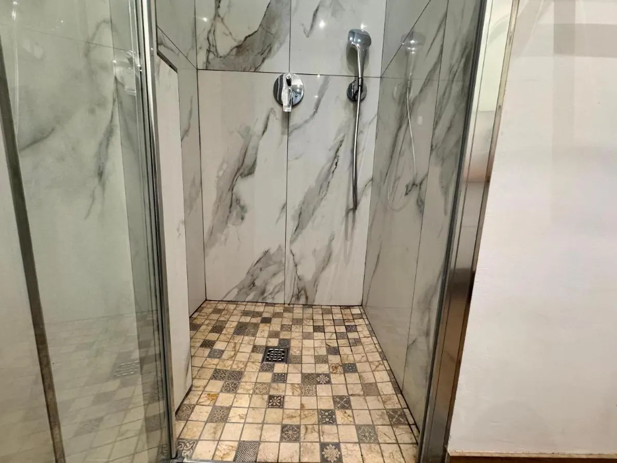 Casa Di Meg Appartamento A Milano Vicino Ai Navigli דירה מילאנו